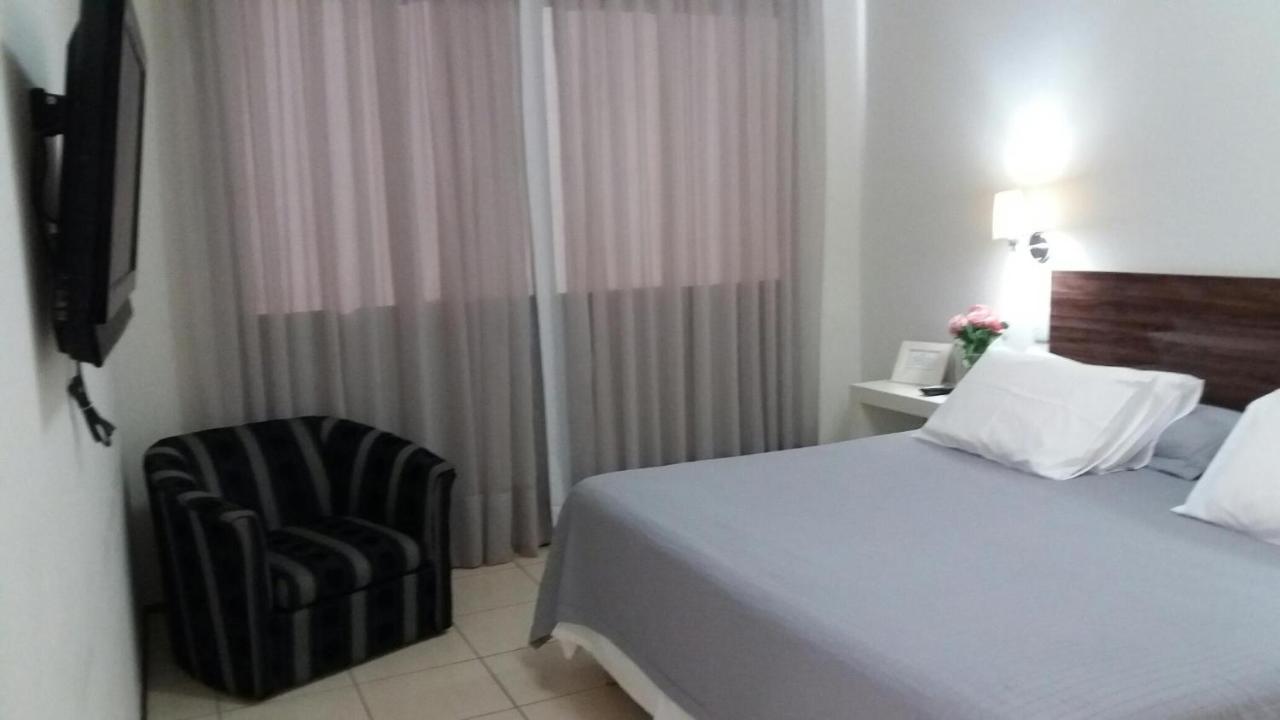 Jales Center Hotel Eksteriør bilde